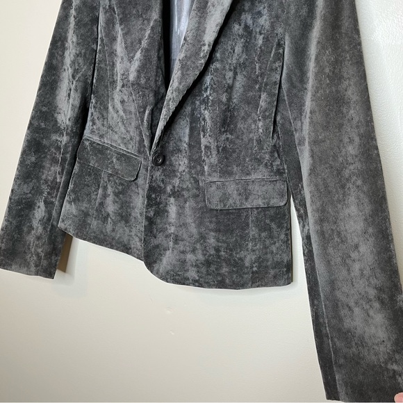 Chelsea & Theodore Gray Soft Corduroy Blazer Size 6 - Picture 3 of 9